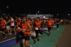 BIB: 27913, 29727, 060
                            <button type="button" onclick="openModal(10927852)" class="btn btn-primary btn-sm float-right btn-popup" data-toggle="modal" data-target=".modal-high-quality">
                        <i class="fas fa-shopping-cart"></i> Add to Cart
                    </button>
                                            <button type="button" onclick="isThisMe(10927852, true)" class="btn btn-success btn-sm float-right btn-popup btn-isme hidden" data-toggle="tooltip" data-placement="bottom" title="นี่คือรูปของคุณใช่ไหม คลิกที่นี่เพื่อเอาเข้าอัลบั้ม">
                        <i class="fas fa-plus"></i> Add to album
                    </button>
                    <button type="button" onclick="isThisMe(10927852, false)" class="btn btn-warning btn-sm float-right btn-popup btn-isnotme hidden">
                        <i class="fas fa-ban"></i> Remove from album
                    </button>